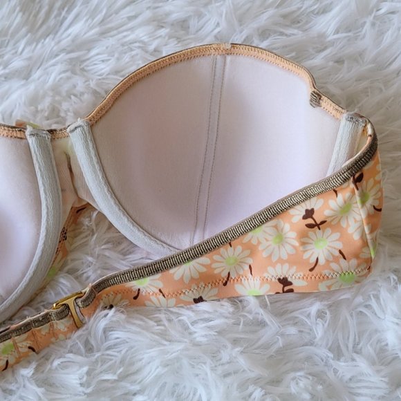 Victorias Secret Floral Bikini - Picture 4 of 8